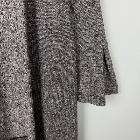 Chico's Easywear Silver Speckled Gray Open-Front Flare Sleeve Cardigan Sweater - Picture 3 of 7